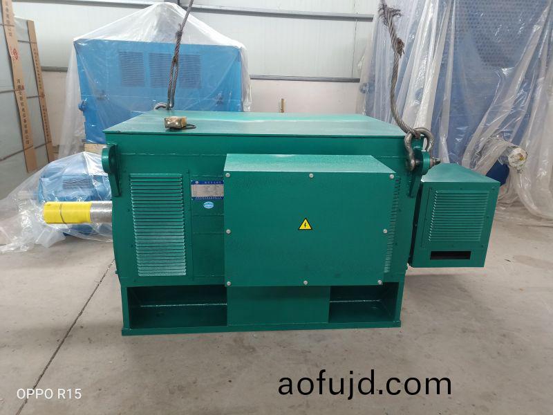 YR係(xi)列繞線(xian)轉子三相異步電動機