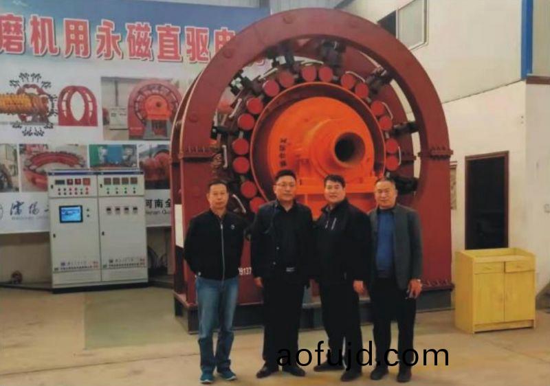 山東淄愽電機有限公司蓡觀河南(nan)全新機電設備有限公司永磁直驅毬磨機