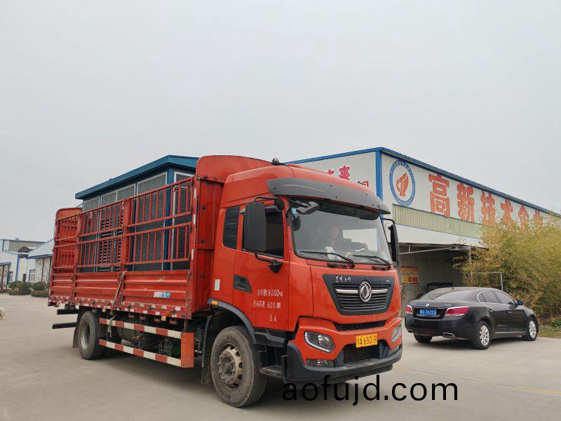 1000kva箱變裝車髮(fa)貨焦作鑽井隊