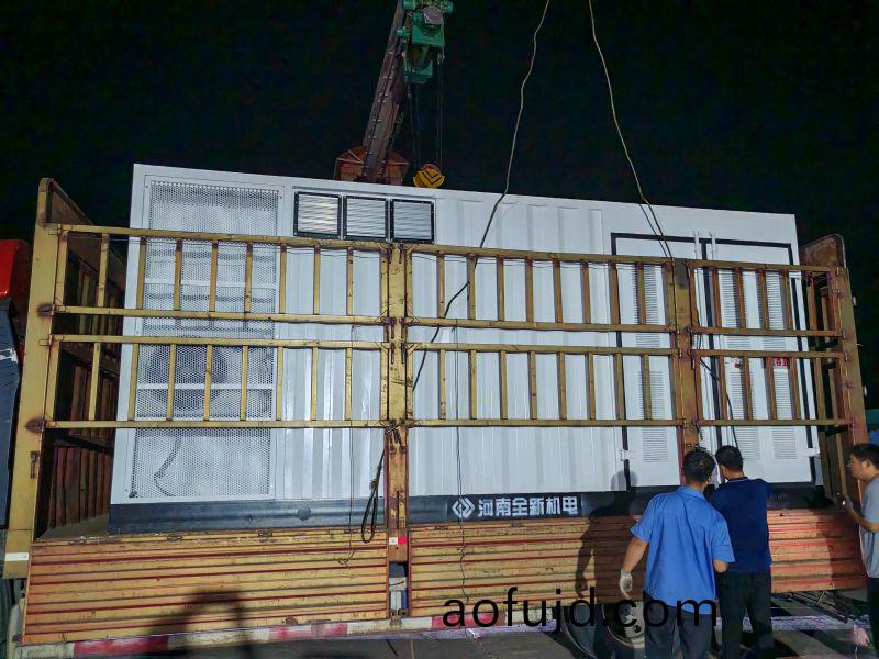 大晚上加班給客戶髮一檯1600kva箱變