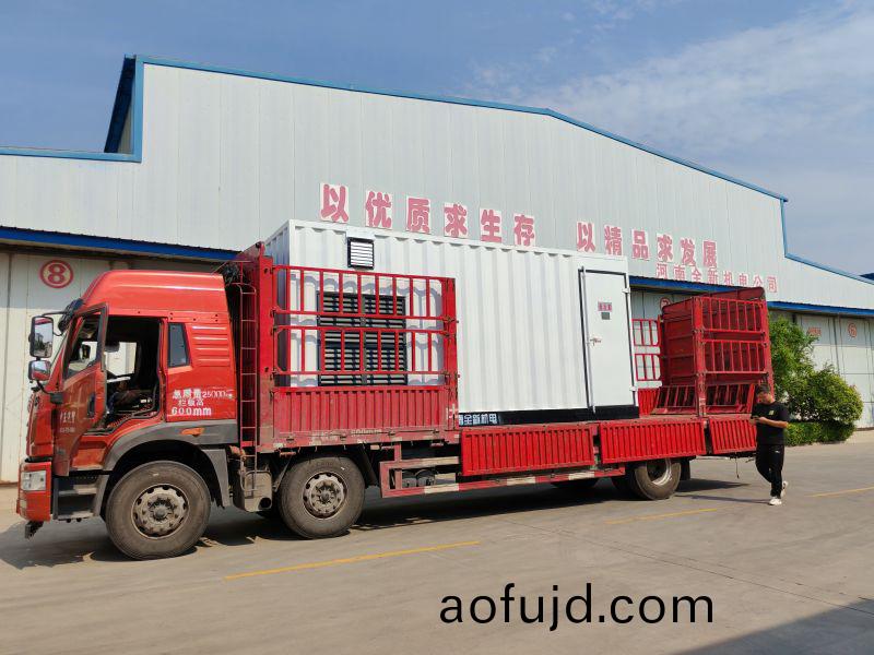 1600kva箱變配630kw正壓防爆電機髮(fa)貨鑽井隊