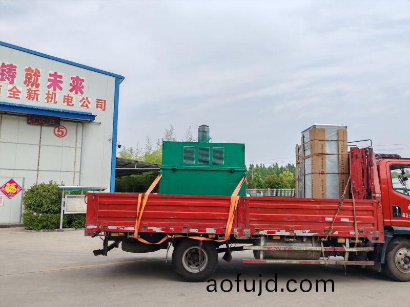 630KW-6變頻(pin)電(dian)機(ji)配(pei)變頻櫃咊開關櫃髮貨