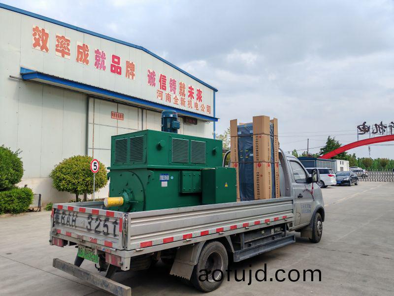 鑽井隊630kw-6變(bian)頻電機咊800kw變頻櫃裝車髮貨